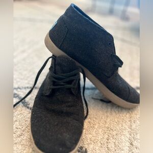 Men’s Gray low boot